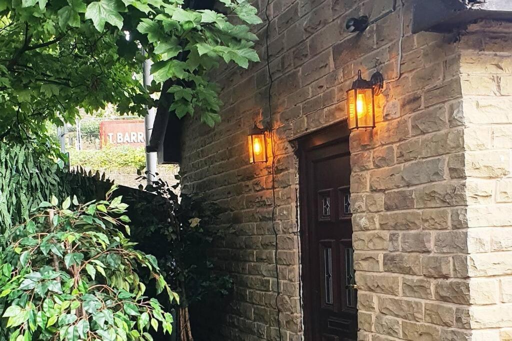 Lister Park Bradford Stylish 1Bed Coach House - Quiet & Tranquil Cottage & Parking Ngoại thất bức ảnh