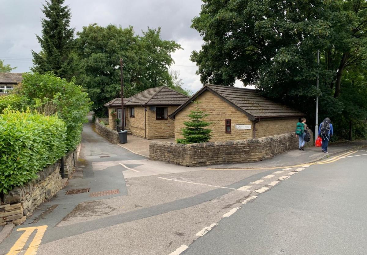 Lister Park Bradford Stylish 1Bed Coach House - Quiet & Tranquil Cottage & Parking Ngoại thất bức ảnh