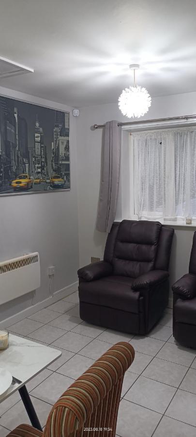 Lister Park Bradford Stylish 1Bed Coach House - Quiet & Tranquil Cottage & Parking Ngoại thất bức ảnh