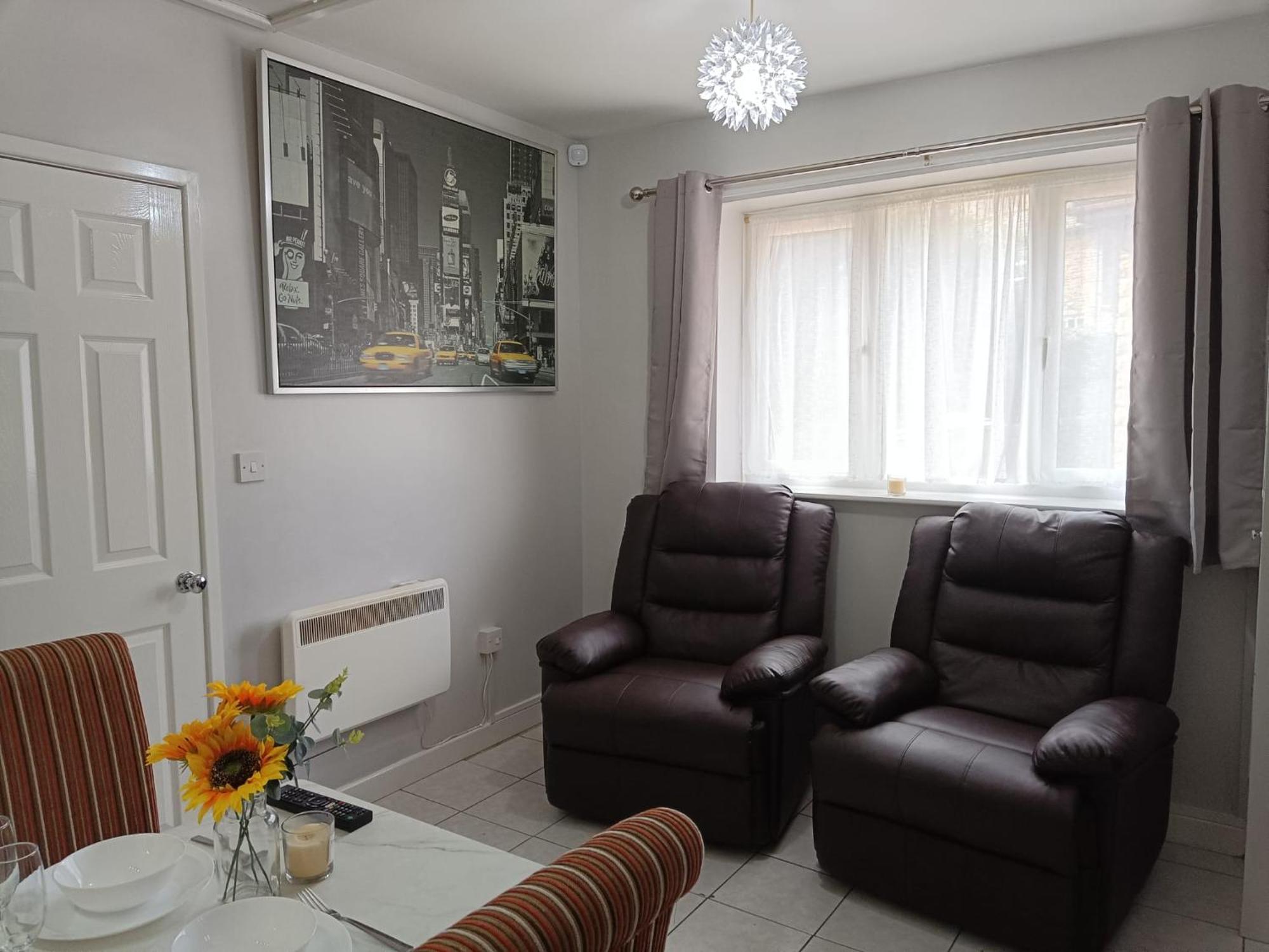Lister Park Bradford Stylish 1Bed Coach House - Quiet & Tranquil Cottage & Parking Ngoại thất bức ảnh